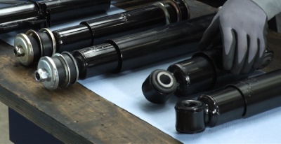 Axle shock absorbers in the spotlight - Transport Operator